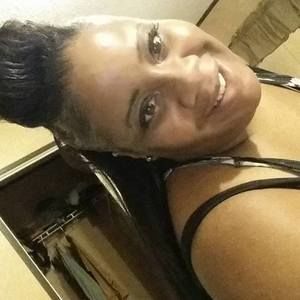 Meet your Posher, Jasmin